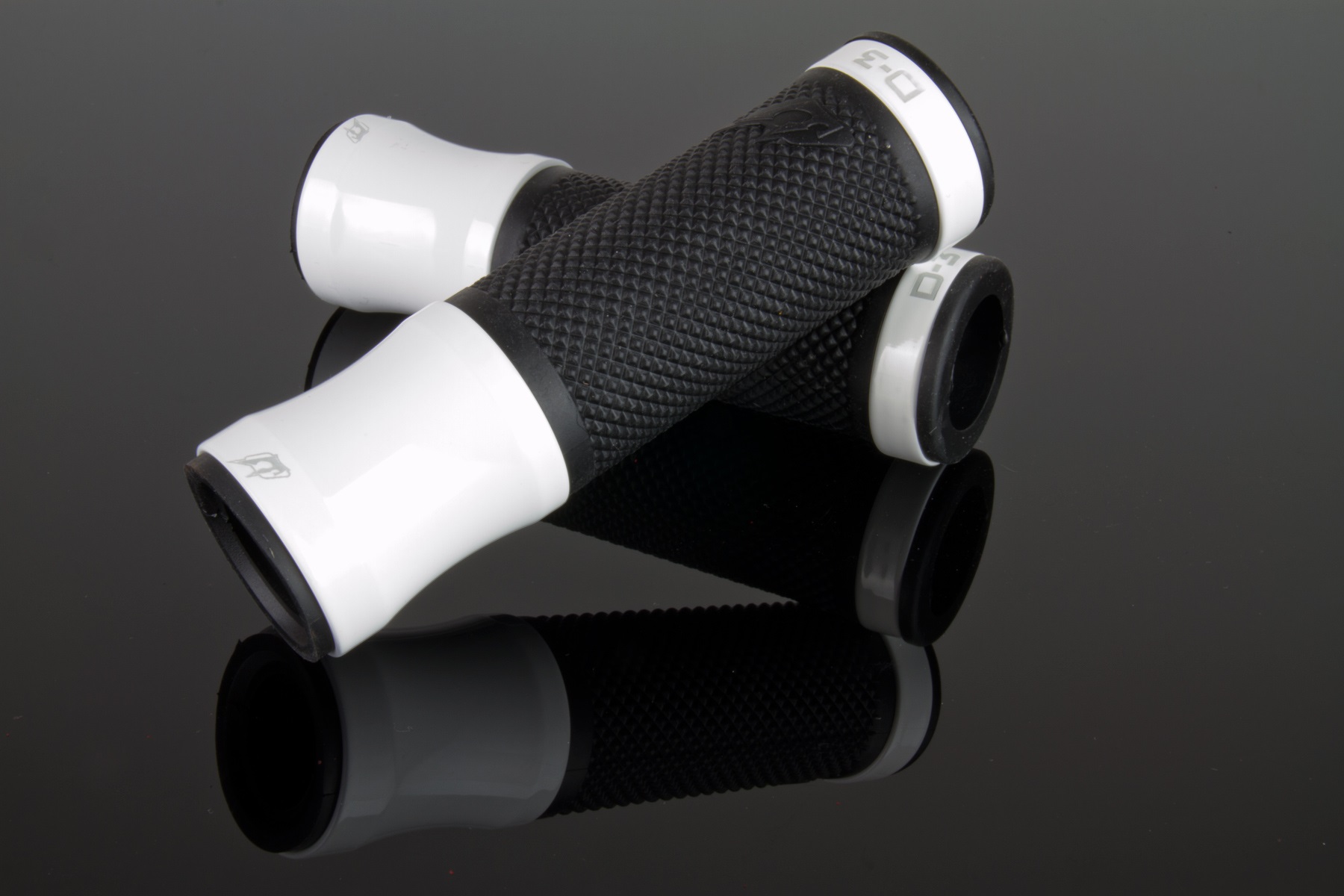 Driven Racing D3 Limited Edition Kraton Gel Grips Driven Racing D3 Limited Edition Kraton Gel Grips